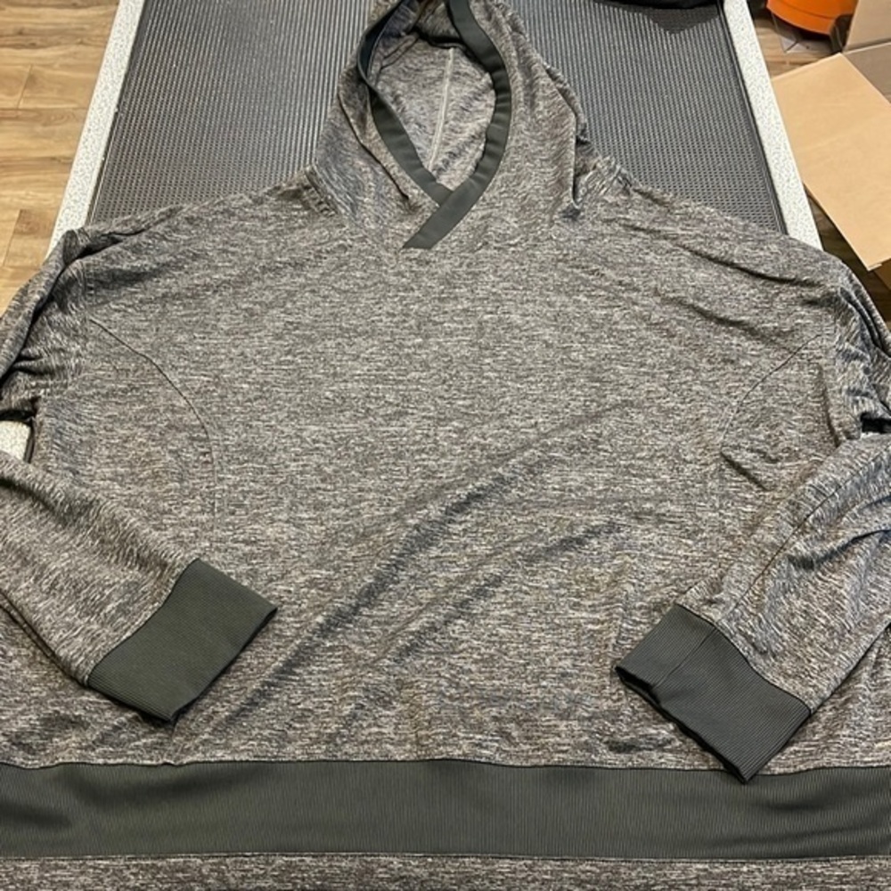 Mondetta Women’s Pullover lightweight top size xl